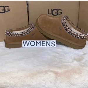 UGG TASMAN